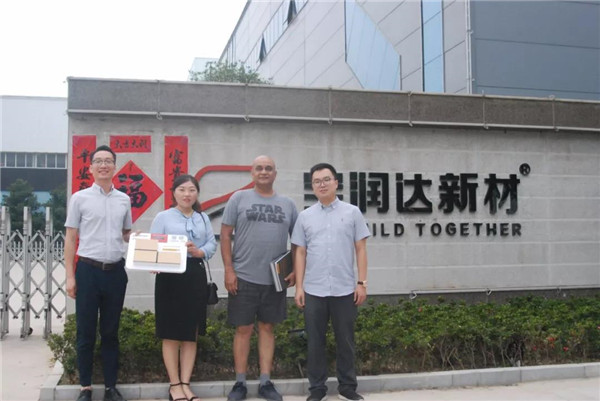 再拓海外版圖，美國(guó)Rocky先生來(lái)訪寶潤(rùn)達(dá)洽談保溫一體板項(xiàng)目